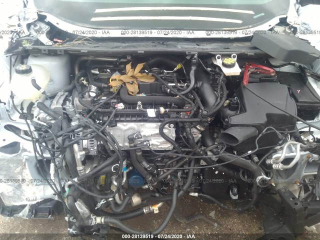 Photo 9 VIN: 1FMCU0GD5KUB64166 - FORD ESCAPE 