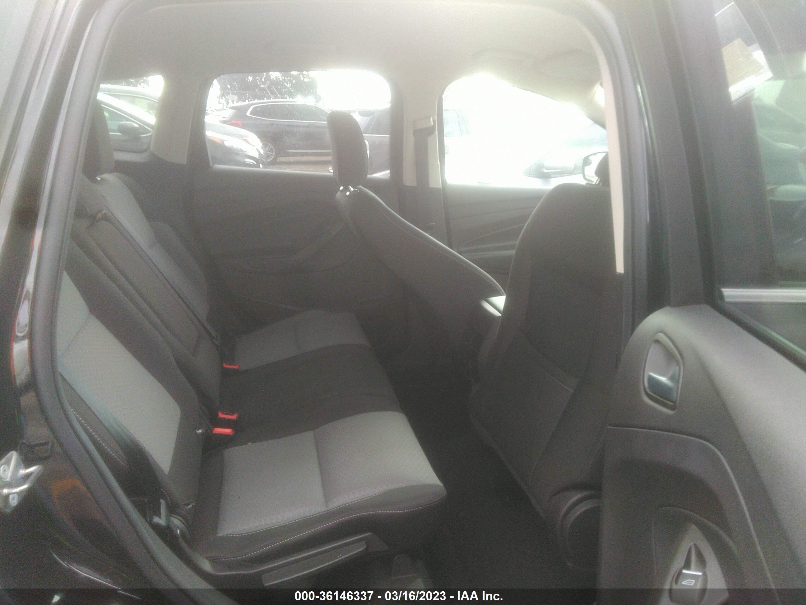 Photo 7 VIN: 1FMCU0GD5KUB79184 - FORD ESCAPE 