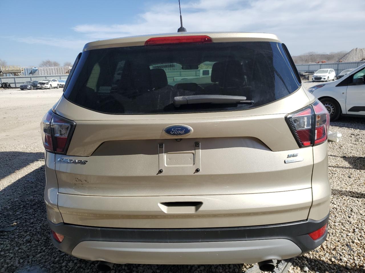 Photo 5 VIN: 1FMCU0GD6HUA53764 - FORD ESCAPE 