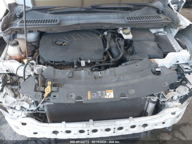 Photo 9 VIN: 1FMCU0GD6HUB15907 - FORD ESCAPE 