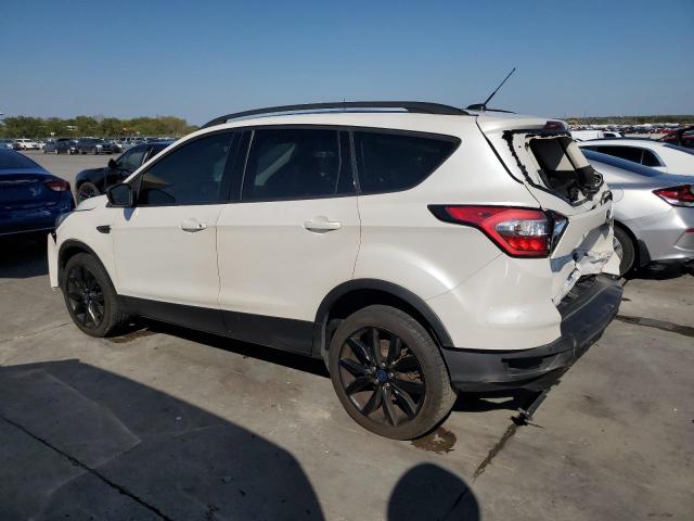 Photo 1 VIN: 1FMCU0GD6HUC23542 - FORD ESCAPE 