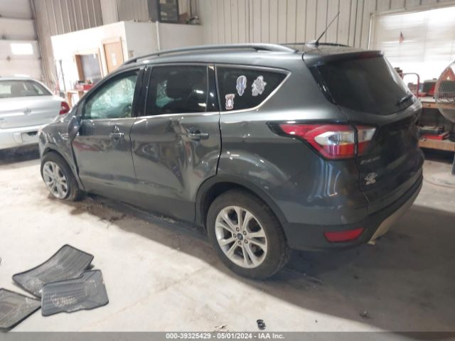 Photo 2 VIN: 1FMCU0GD6HUC33603 - FORD ESCAPE 