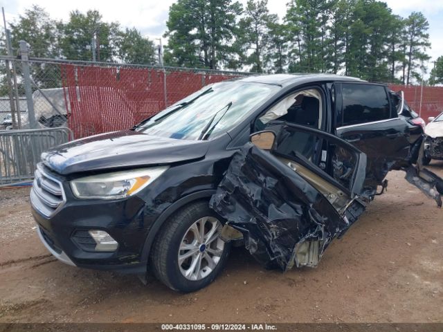 Photo 1 VIN: 1FMCU0GD6HUC65015 - FORD ESCAPE 