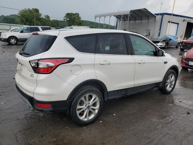 Photo 2 VIN: 1FMCU0GD6HUD08915 - FORD ESCAPE SE 