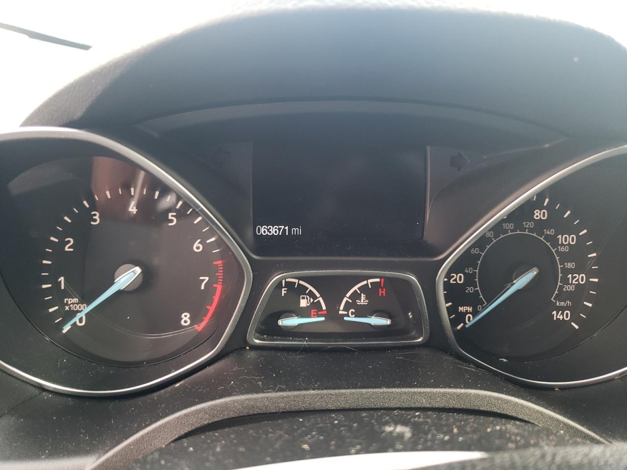 Photo 8 VIN: 1FMCU0GD6HUD23995 - FORD ESCAPE 