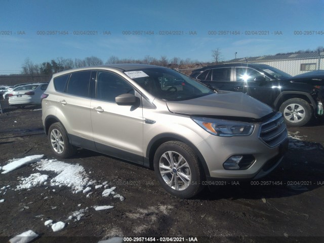 Photo 0 VIN: 1FMCU0GD6HUD65423 - FORD ESCAPE 