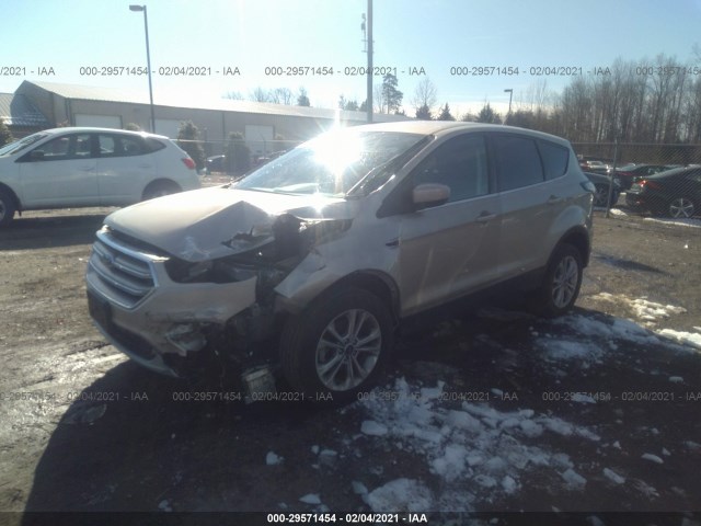 Photo 1 VIN: 1FMCU0GD6HUD65423 - FORD ESCAPE 