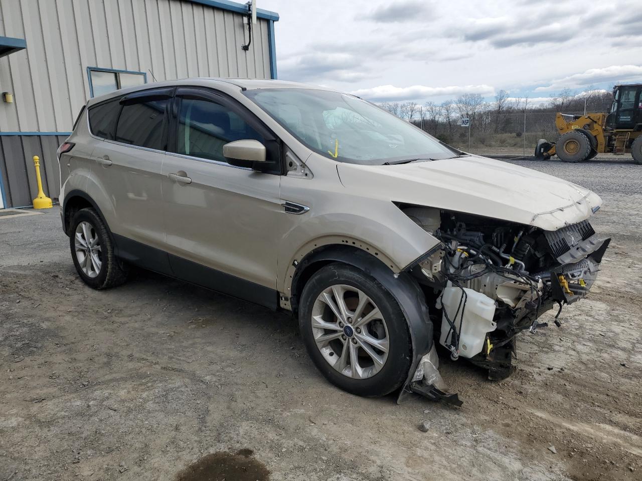 Photo 3 VIN: 1FMCU0GD6HUE67448 - FORD ESCAPE 