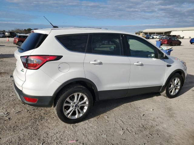 Photo 2 VIN: 1FMCU0GD6HUE76683 - FORD ESCAPE SE 