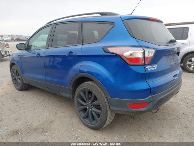 Photo 2 VIN: 1FMCU0GD6HUE84959 - FORD ESCAPE 