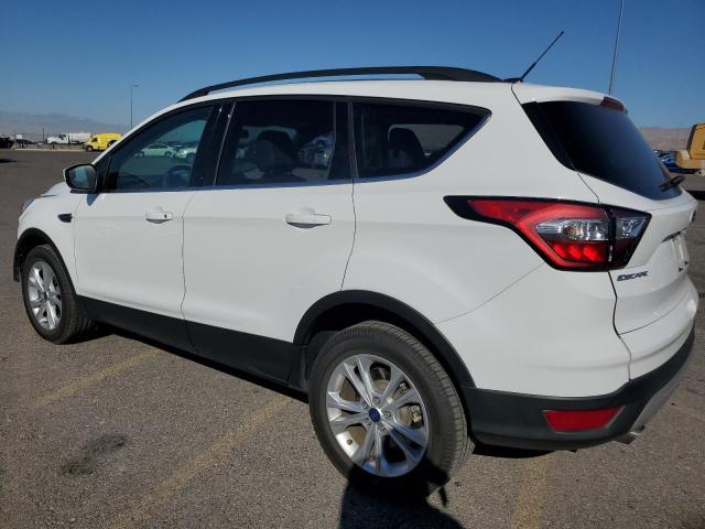 Photo 1 VIN: 1FMCU0GD6HUE96982 - FORD ESCAPE SE 