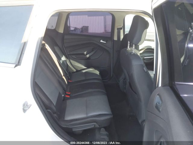 Photo 7 VIN: 1FMCU0GD6JUA12105 - FORD ESCAPE 