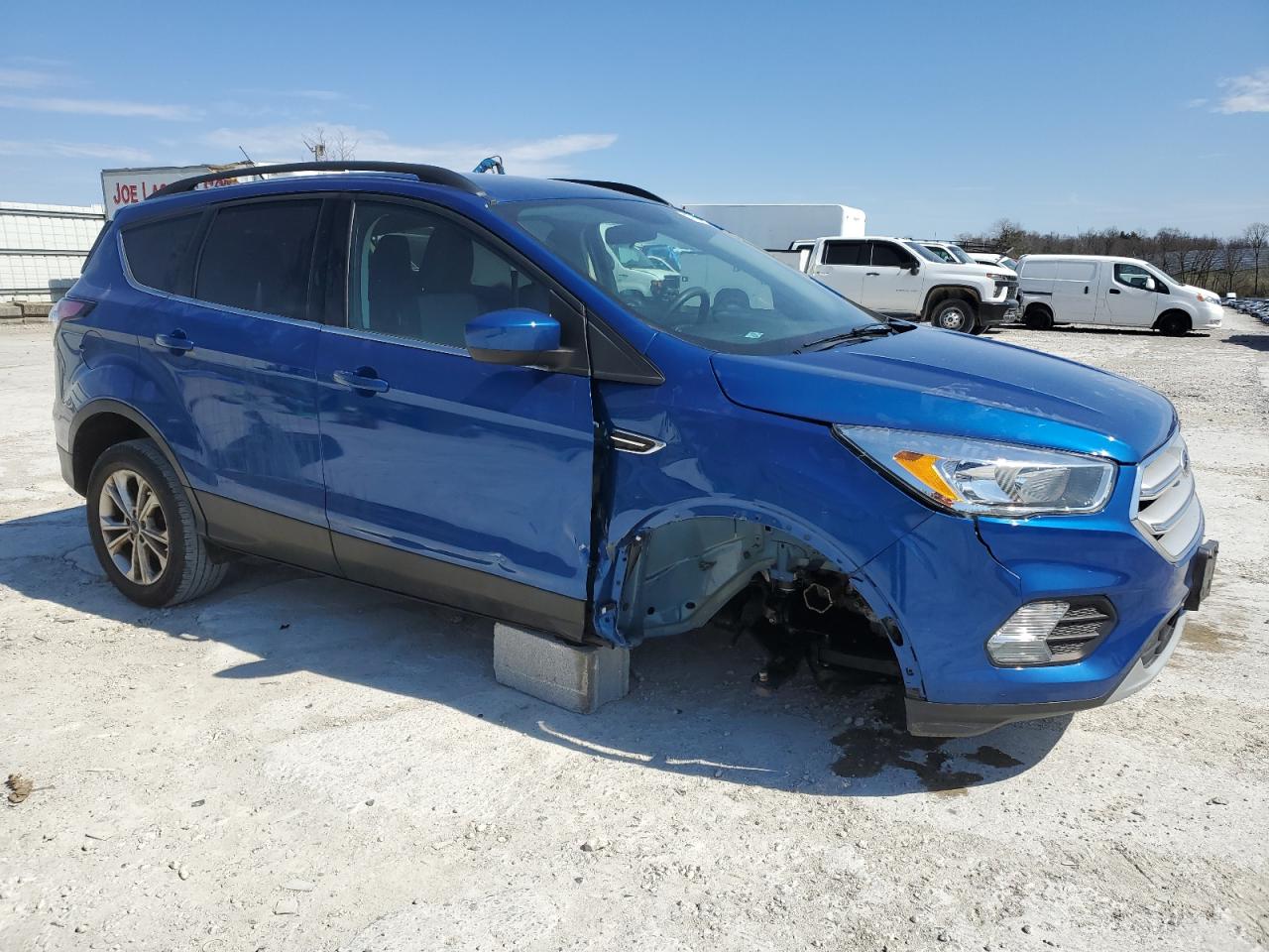 Photo 3 VIN: 1FMCU0GD6JUA29292 - FORD ESCAPE 