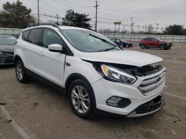 Photo 3 VIN: 1FMCU0GD6JUC49371 - FORD ESCAPE SE 