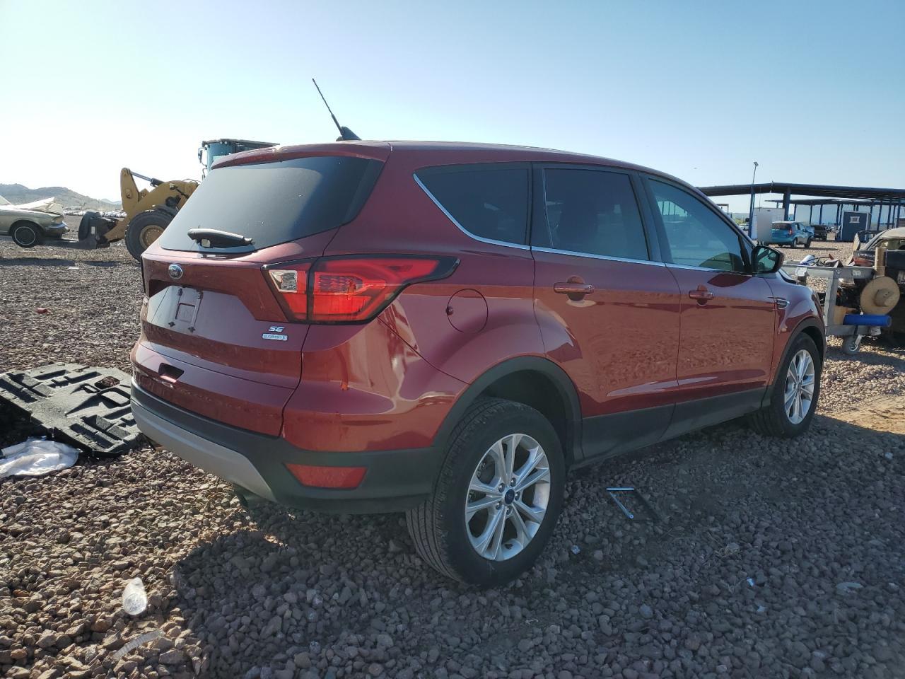 Photo 2 VIN: 1FMCU0GD6KUA20531 - FORD ESCAPE 