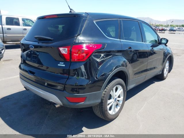 Photo 3 VIN: 1FMCU0GD6KUB10942 - FORD ESCAPE 