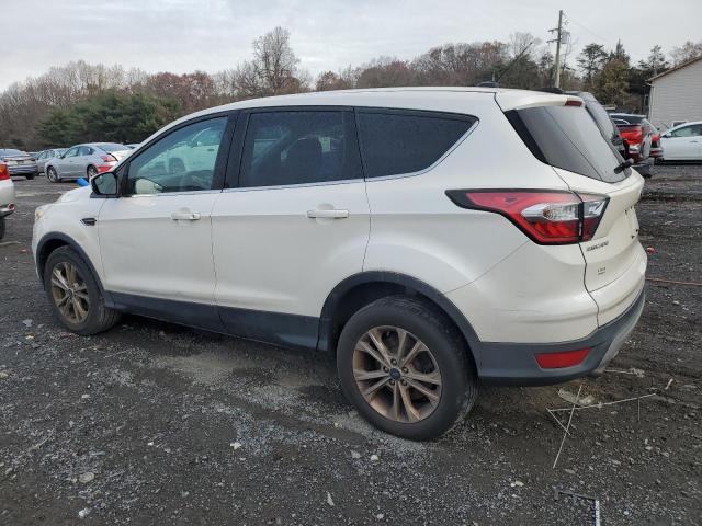 Photo 1 VIN: 1FMCU0GD7HUA89270 - FORD ESCAPE SE 