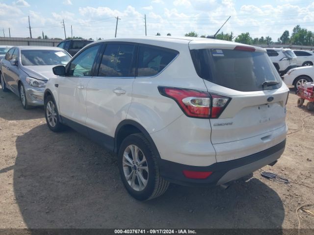 Photo 2 VIN: 1FMCU0GD7HUA98762 - FORD ESCAPE 