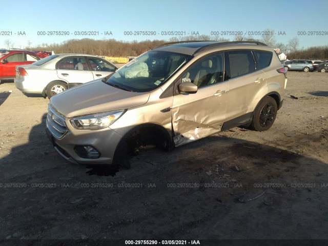 Photo 1 VIN: 1FMCU0GD7HUB48432 - FORD ESCAPE 