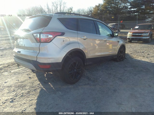 Photo 3 VIN: 1FMCU0GD7HUB48432 - FORD ESCAPE 