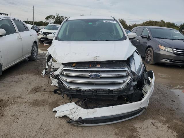 Photo 4 VIN: 1FMCU0GD7HUB57017 - FORD ESCAPE 