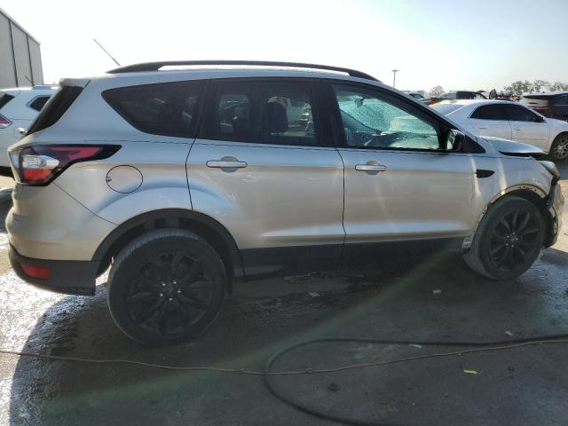 Photo 2 VIN: 1FMCU0GD7HUC60311 - FORD ESCAPE SE 