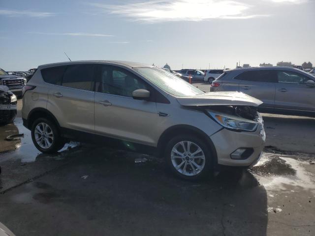 Photo 3 VIN: 1FMCU0GD7HUC72605 - FORD ESCAPE SE 