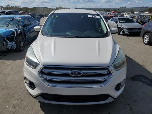 Photo 4 VIN: 1FMCU0GD7HUD67374 - FORD ESCAPE SE 