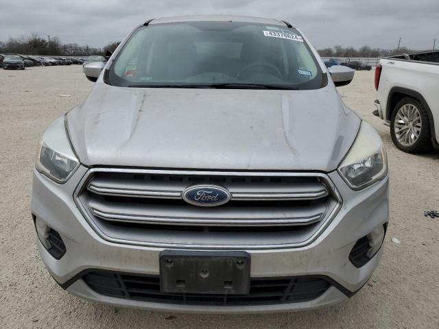 Photo 4 VIN: 1FMCU0GD7HUD94221 - FORD ESCAPE 