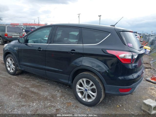 Photo 2 VIN: 1FMCU0GD7HUE21238 - FORD ESCAPE 