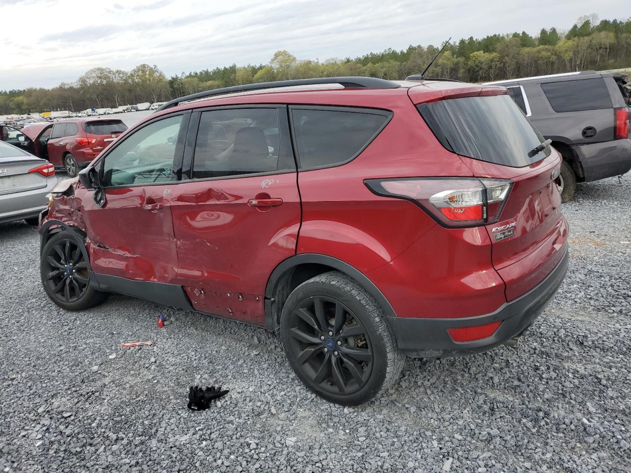 Photo 1 VIN: 1FMCU0GD7HUE51436 - FORD ESCAPE 