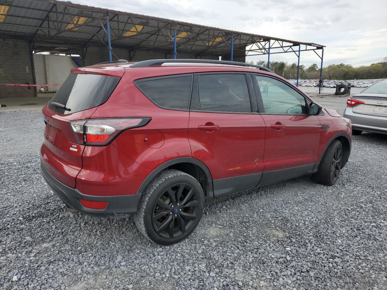 Photo 2 VIN: 1FMCU0GD7HUE51436 - FORD ESCAPE 