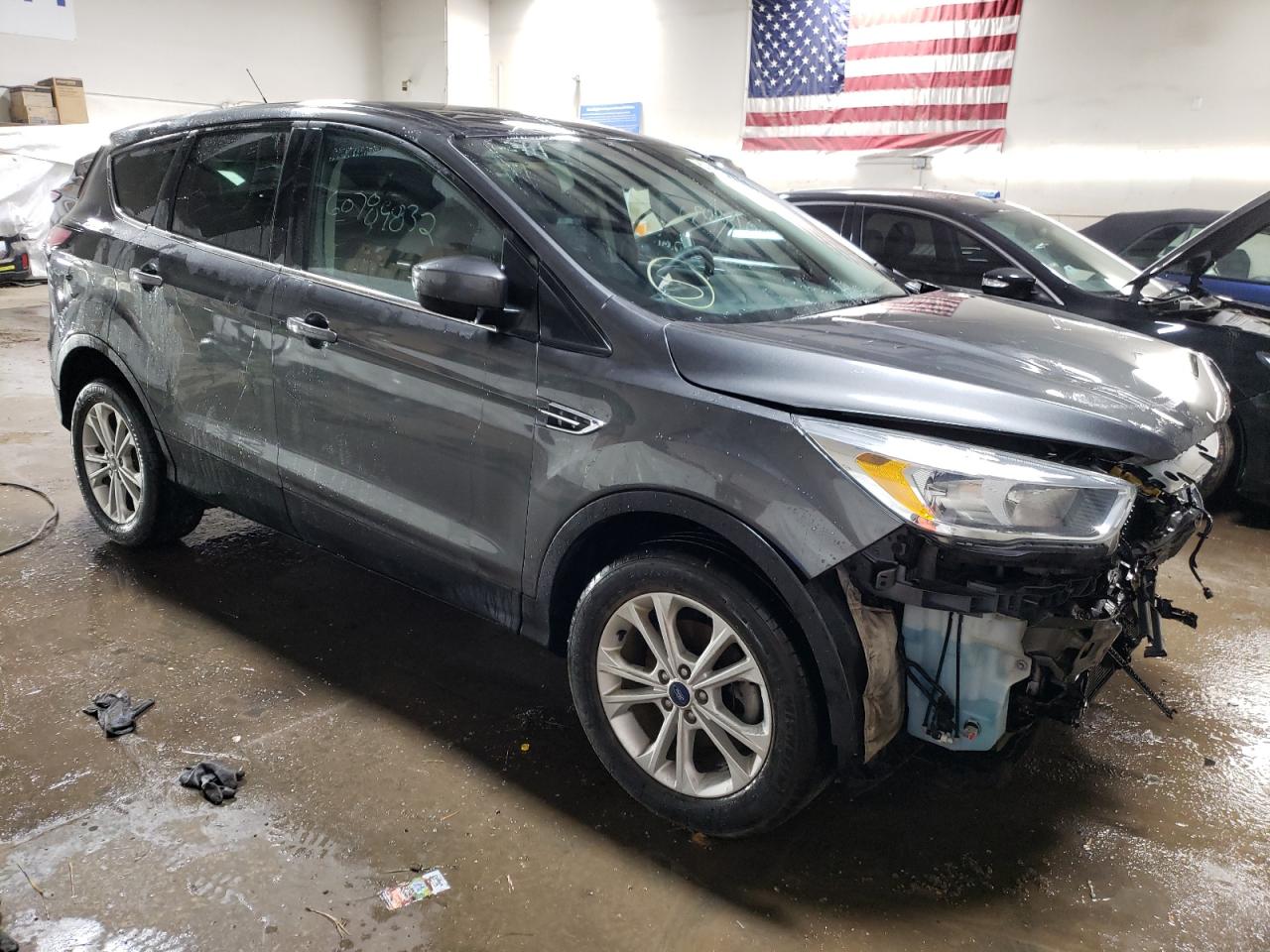 Photo 3 VIN: 1FMCU0GD7HUE69368 - FORD ESCAPE 