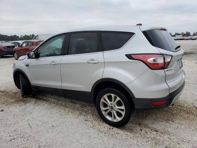 Photo 1 VIN: 1FMCU0GD7HUE75588 - FORD ESCAPE SE 