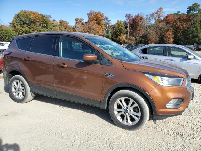 Photo 3 VIN: 1FMCU0GD7HUF03096 - FORD ESCAPE SE 