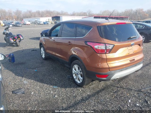 Photo 2 VIN: 1FMCU0GD7HUF03096 - FORD ESCAPE 