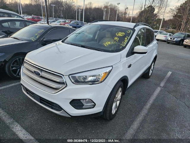 Photo 1 VIN: 1FMCU0GD7JUA10699 - FORD ESCAPE 