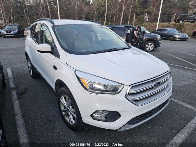 Photo 5 VIN: 1FMCU0GD7JUA10699 - FORD ESCAPE 