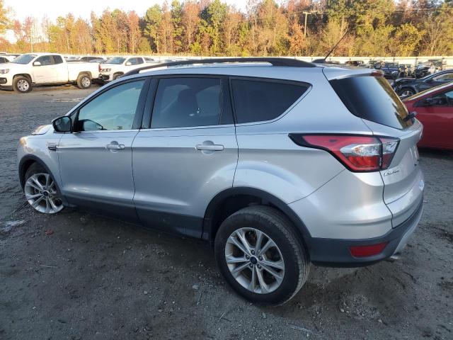 Photo 1 VIN: 1FMCU0GD7JUB05909 - FORD ESCAPE SE 