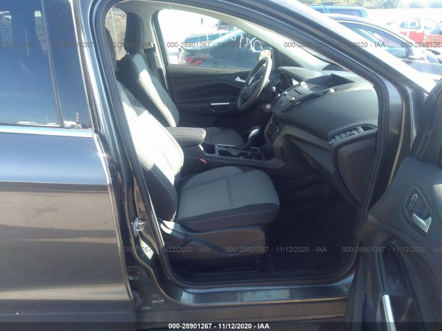 Photo 4 VIN: 1FMCU0GD7JUB06557 - FORD ESCAPE 