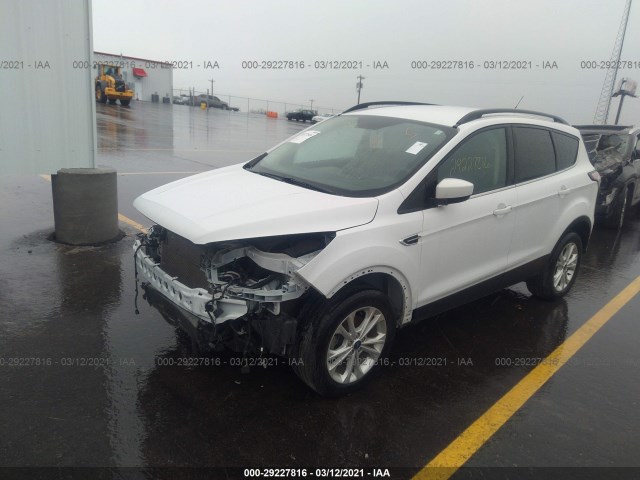 Photo 1 VIN: 1FMCU0GD7JUC10840 - FORD ESCAPE 