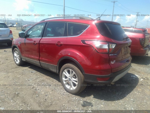 Photo 2 VIN: 1FMCU0GD7JUD01946 - FORD ESCAPE 