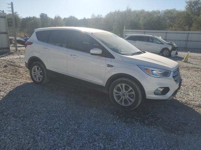 Photo 3 VIN: 1FMCU0GD7KUB01456 - FORD ESCAPE SE 