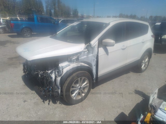 Photo 1 VIN: 1FMCU0GD7KUB21125 - FORD ESCAPE 