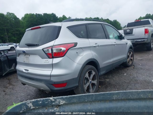 Photo 3 VIN: 1FMCU0GD8HUA08714 - FORD ESCAPE 