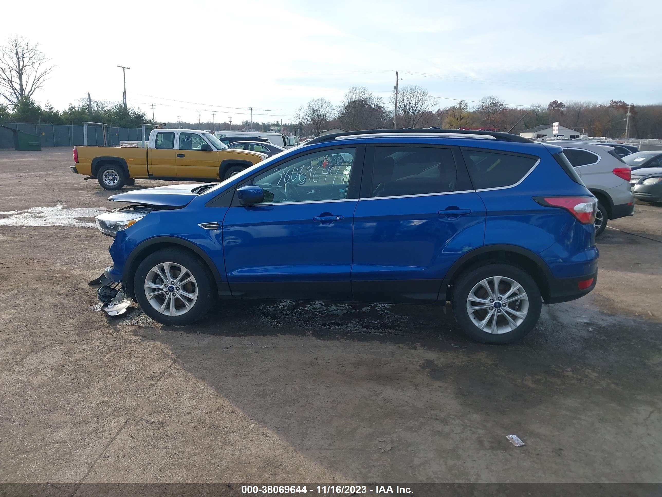 Photo 14 VIN: 1FMCU0GD8HUA38182 - FORD ESCAPE 