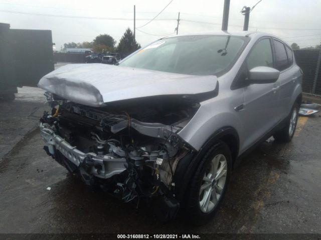 Photo 1 VIN: 1FMCU0GD8HUA61302 - FORD ESCAPE 