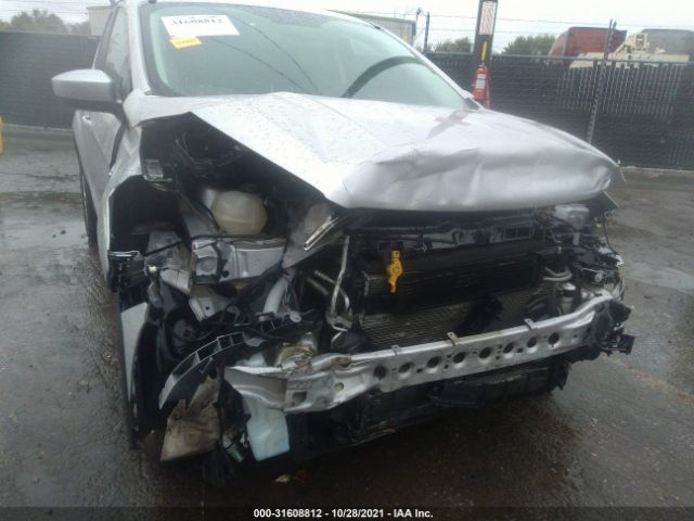 Photo 5 VIN: 1FMCU0GD8HUA61302 - FORD ESCAPE 