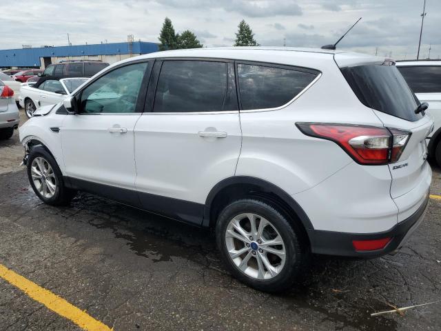 Photo 1 VIN: 1FMCU0GD8HUB14192 - FORD ESCAPE 