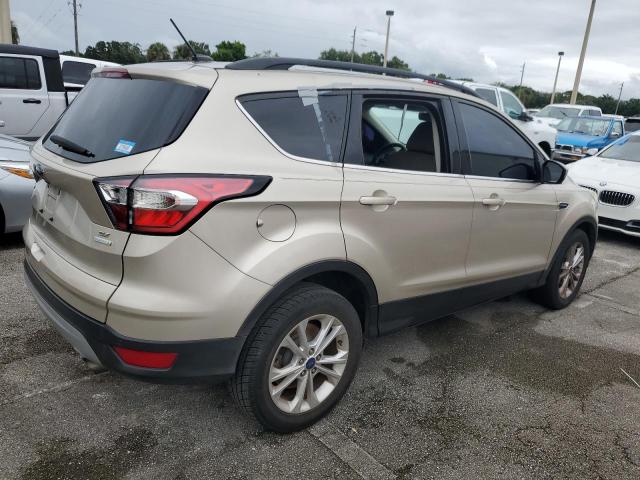 Photo 2 VIN: 1FMCU0GD8HUB65000 - FORD ESCAPE SE 